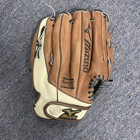 Mizuno Other - Mizuno Baseball Glove 11.5 Inch Prospect GPP1151 PowerClose Right Hand Thrower